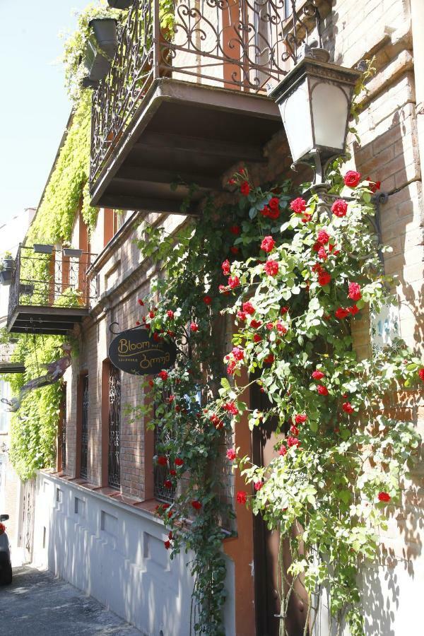 Bloom Boutique Hotel Tbilisi Exterior photo